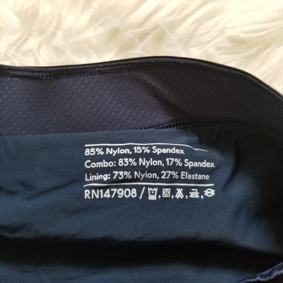 RARE Outdoor Voices Lightspeed Run Shorts Small - Picture 12 of 16